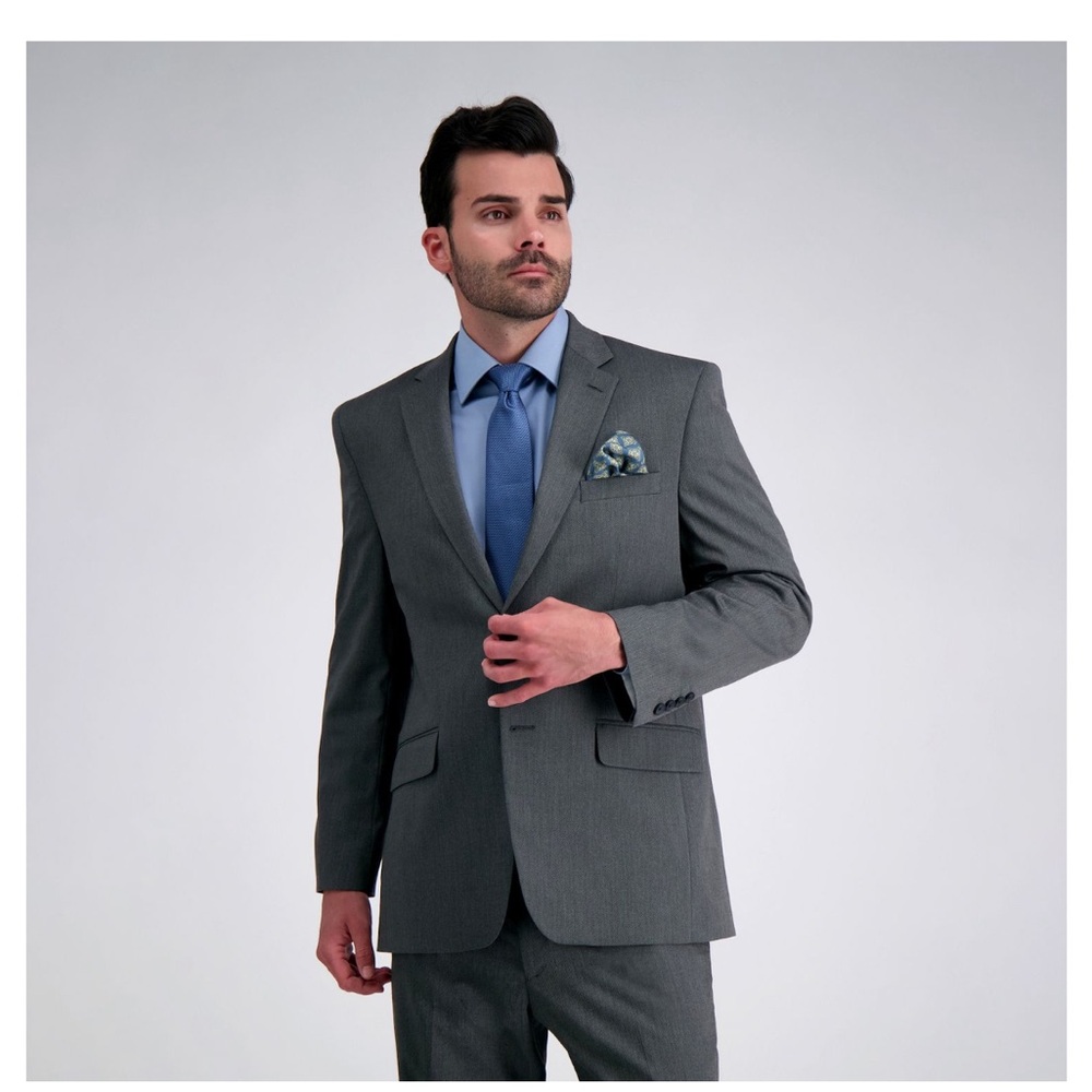 JM Haggar Men's Dark Heather  Gray Suit -38R